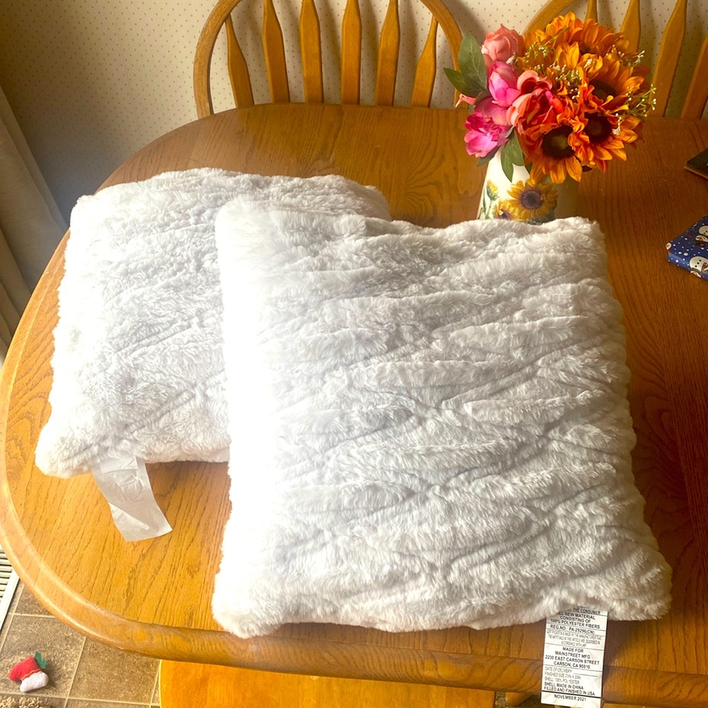 Two Ultra Soft Pillows